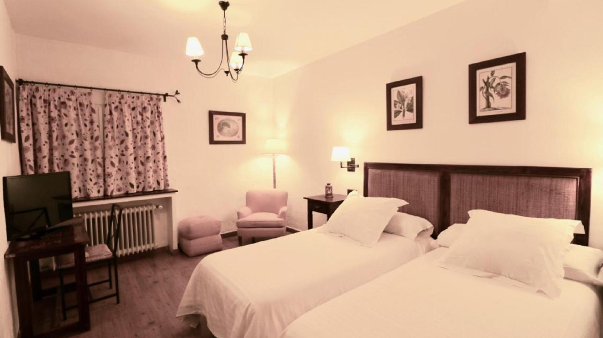 Casona De Navalmedio Hotel Cercedilla Room photo